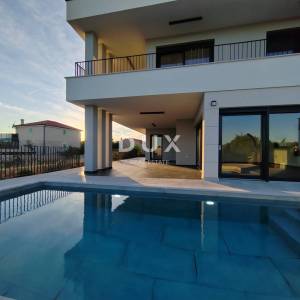 OTOK KRK - Ekskluzivna vila + projekt