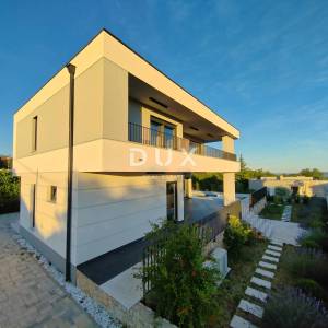 OTOK KRK - Ekskluzivna vila + projekt