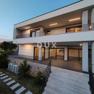 OTOK KRK - Ekskluzivna vila + projekt