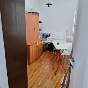 OTOK KRK, GRAD KRK - Samostojeća kuća na odličnoj lokaciji