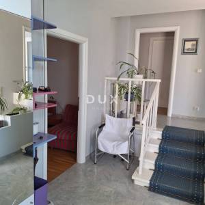 OTOK KRK, GRAD KRK - Samostojeća kuća na odličnoj lokaciji