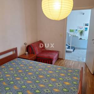 OTOK KRK, GRAD KRK - Samostojeća kuća na odličnoj lokaciji