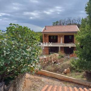 OTOK KRK, okolica Šila - Samostojeća kuća, započeta gradnja