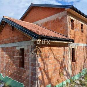 OTOK KRK, okolica Šila - Samostojeća kuća, započeta gradnja
