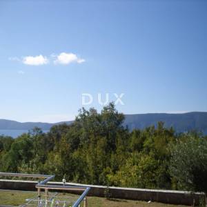 OTOK KRK, PINEZIĆI - Apartman 73 m2 sa pogledom na more