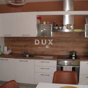 OTOK KRK, PINEZIĆI - Apartman 73 m2 sa pogledom na more