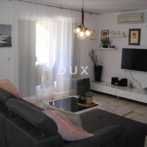 OTOK KRK, PINEZIĆI - Apartman 73 m2 sa pogledom na more