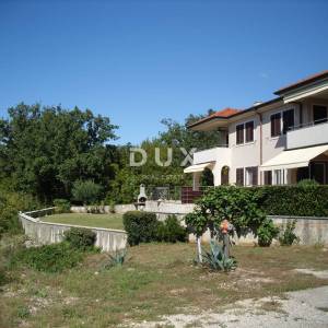 OTOK KRK, PINEZIĆI - Apartman 73 m2 sa pogledom na more