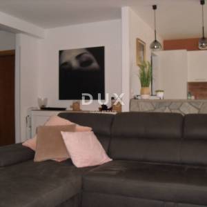 OTOK KRK, PINEZIĆI - Apartman 73 m2 sa pogledom na more