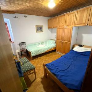 OTOK KRK, PUNAT - Dvoetažni apartman 2S+DB