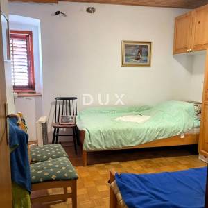 OTOK KRK, PUNAT - Dvoetažni apartman 2S+DB