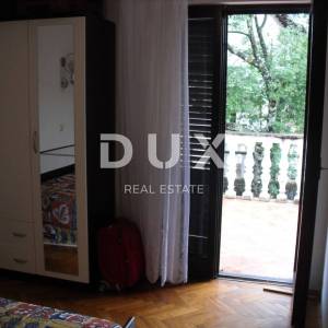 OTOK KRK, RISIKA - Dvojna kuća sa 2 apartmana