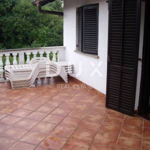 OTOK KRK, RISIKA - Dvojna kuća sa 2 apartmana