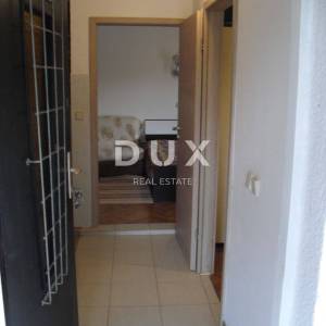 OTOK KRK, RISIKA - Dvojna kuća sa 2 apartmana