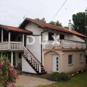 OTOK KRK, RISIKA - Dvojna kuća sa 2 apartmana