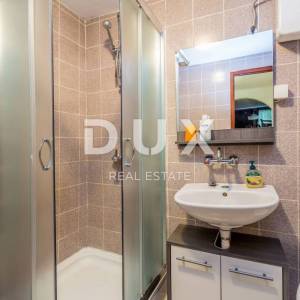 OTOK KRK, ŠILO (okolica) - Kuća sa 4 apartmana i 700 m2 okućnice