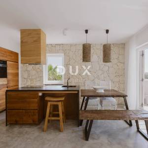 OTOK LOŠINJ, NEREZINE - Moderan apartman sa zajedničkim bazenom