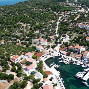 OTOK PAG, LUN - Investicijska prilika, zemljište za 6-12 stanova