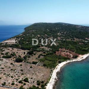 OTOK PAG, LUN - Investicijska prilika, zemljište za 6-12 stanova