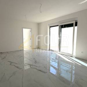Otok Rab, Banjol, 2s+db, balkon, pogled na more