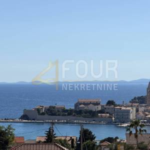 Otok Rab, Banjol, 2s+db, balkon, pogled na more