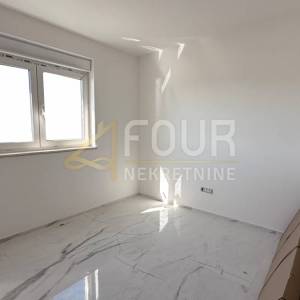 Otok Rab, Banjol, 3s+db, terasa, pogled na more