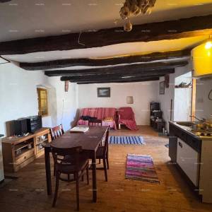 Pazin – stara kamena kuća u srcu Istre, 79 m²
