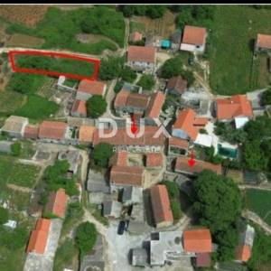 PELJEŠAC, DONJA BANDA - Samostojeća kuća za adaptaciju