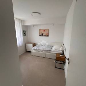 PENTHOUSE S KROVNOM TERASOM, 100 M  OD MORA, PRIVLAKA - ZADAR