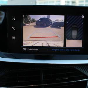 Peugeot 208 1.2 AUTOMATIK