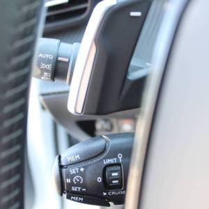 Peugeot 208 1.2 AUTOMATIK