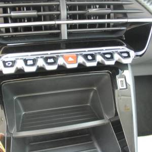 Peugeot 208 1.2 Puretech AUTOMATIK