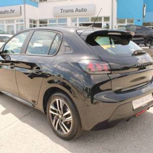 Peugeot 208 1.2 Puretech AUTOMATIK