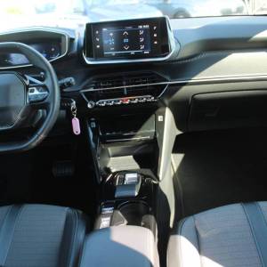 Peugeot 208 1.2 Puretech AUTOMATIK Allure *LED, KAMERA*