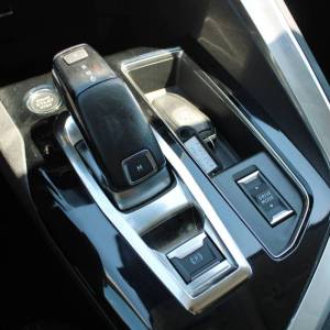 Peugeot 3008 1.5 HDi AUTOMATIK Allure *LED, NAVIGACIJA, KAMERA*