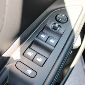 Peugeot 3008 1.5 HDi AUTOMATIK Allure *LED, NAVIGACIJA, KAMERA*
