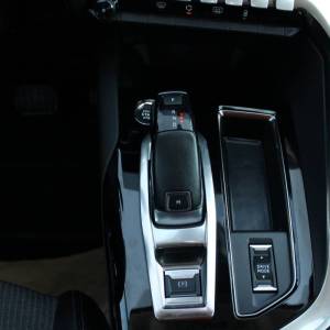 Peugeot 3008 1.5 HDi AUTOMATIK Allure *LED, NAVIGACIJA, KAMERA*