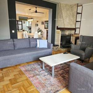 Pješčana Uvala – Kuća s bazenom i zasebnim apartmanom, pogled na more, 300 m od plaže