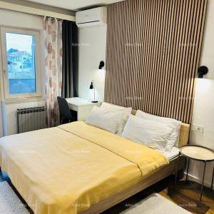 Pješčana Uvala – Kuća s bazenom i zasebnim apartmanom, pogled na more, 300 m od plaže
