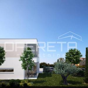 Poreč okolica – moderna kuća u roh-bau fazi, mirna lokacija