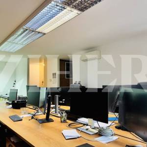 Prečko, zakup uredskog prostora, 70 m2 s 2 PM i spremištem