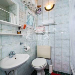 Preko | Apartmanska kuća s 5 jedinica, 500 m od mora