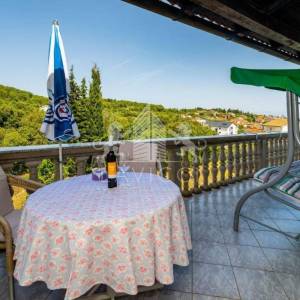 Preko | Apartmanska kuća s 5 jedinica, 500 m od mora