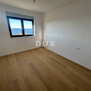 PRIMOŠTEN, DOLAC – NOVOGRADNJA! Dvosoban stan s predivnim pogledom.