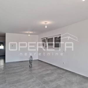USELJIVO! Privlaka/Zadar - Penthouse A001, 70m od mora