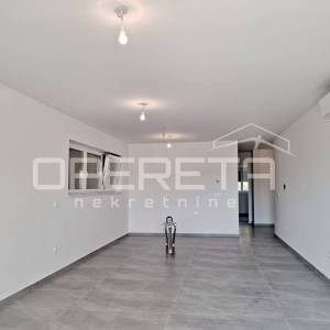 USELJIVO! Privlaka/Zadar - Penthouse A002, 70m od mora