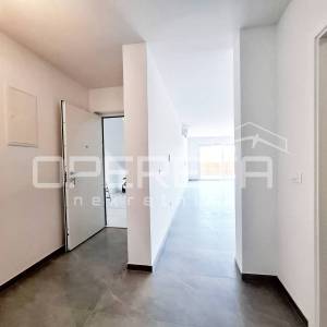 USELJIVO! Privlaka/Zadar - Penthouse A002, 70m od mora