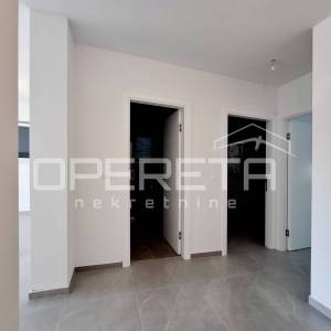 USELJIVO! Privlaka/Zadar - Penthouse A002, 70m od mora