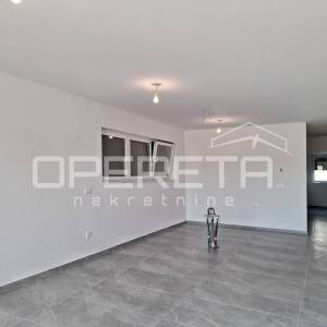 USELJIVO! Privlaka/Zadar - Penthouse A002, 70m od mora
