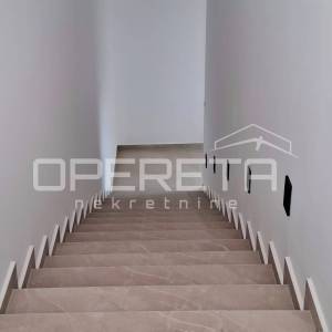 USELJIVO! Privlaka/Zadar - Penthouse A201, 70m od mora